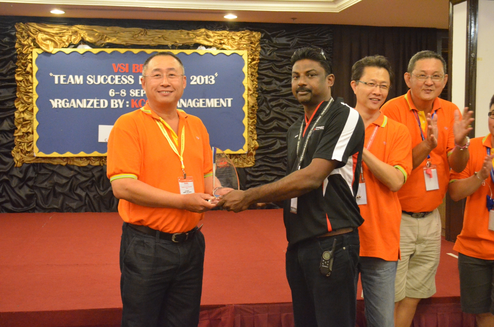 Team_Building_Malaysia_2.JPG